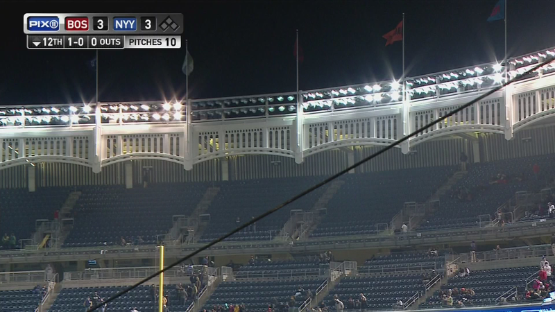 Illustration for article titled Red Sox-Yankees Misery Extended Further By Power Outage